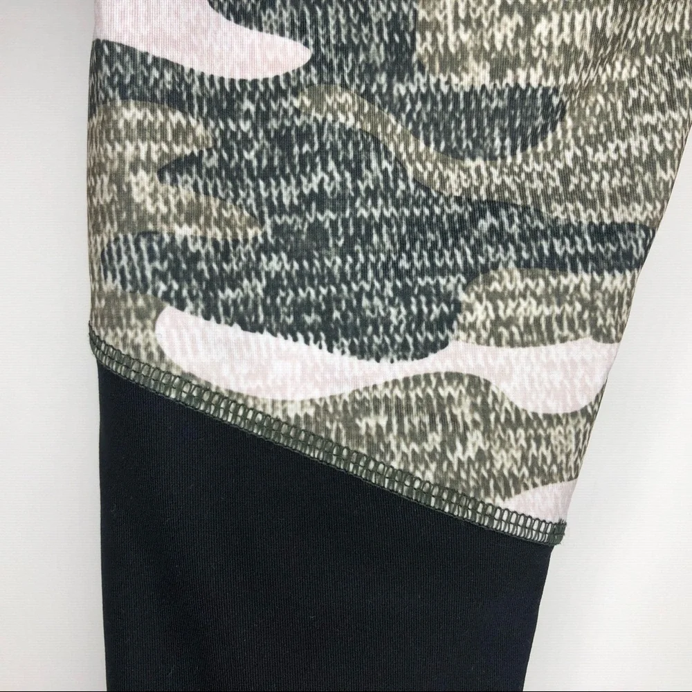 GOTTEX women’s athletic leggings in camo green and white w/black mesh de… - Picture 3 of 10